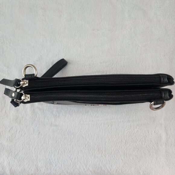 Black Kenneth Cole Reaction Wristlet or Crossbody - Picture 4 of 9